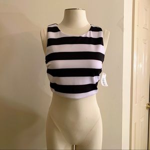 NWT!! Blk & Wht Striped Dressy Crop Top size 5